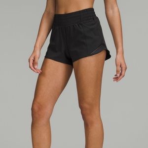 Lululemon High-Rise Hotty Hot Shorts 2.5 Inseam - Black